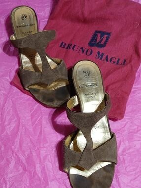 Bruno Magli Brown Suede Slide Mules with Gold Footbed In Bag